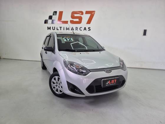 FORD FIESTA 1.6 MPI HATCH 8V FLEX 4P MANUAL FORD FIESTA 1.6 MPI HATCH 8V FLEX 4P MANUAL
